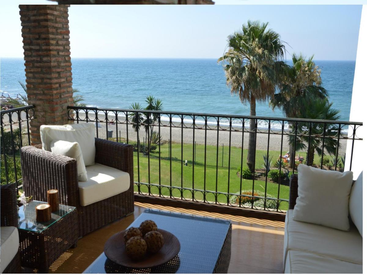 Hb - Comfortable Beachfront Holiday Apartment إِستيبونا المظهر الخارجي الصورة